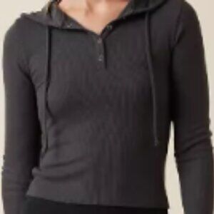 Like new AE Waffle Henley Hoodie